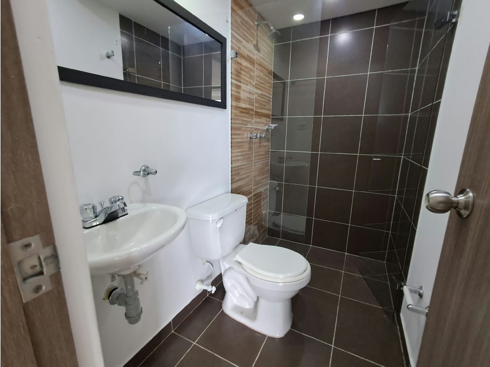 arriendo apartamento en la estrella