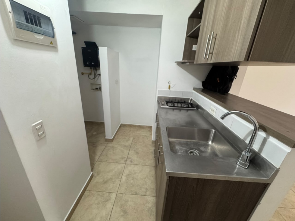 Apartaestudio en arriendo en el sector de Robledo Pilarica — foto 3