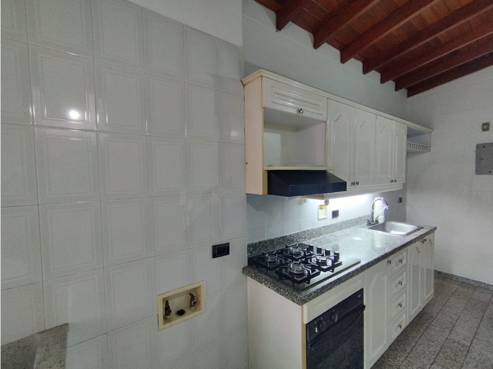 Apartamento en arriendo sector laureles — foto 2