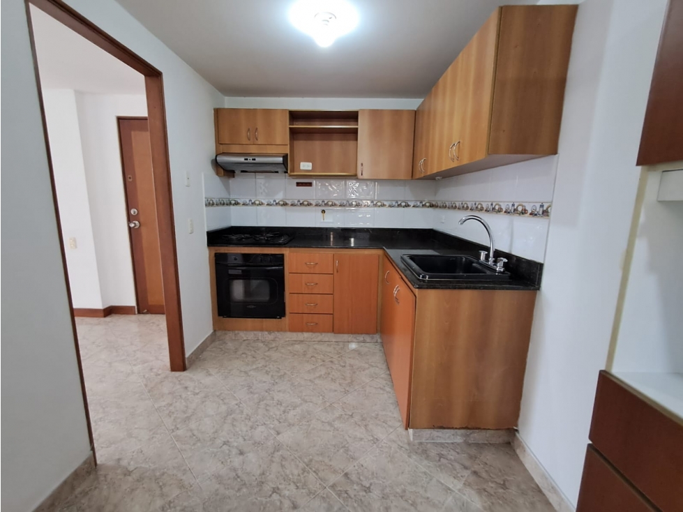 Apartamento en arriendo sector vizcaya el poblado Medellín — foto 2