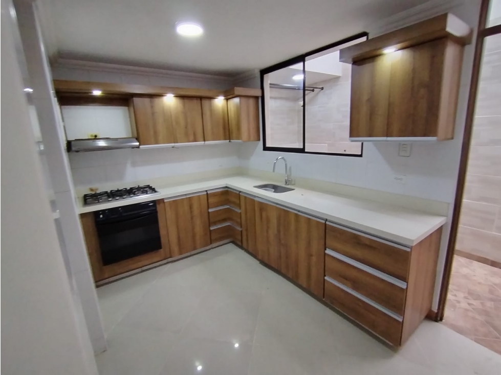 ARRIENDO CASA EN BELEN LA GLORIA