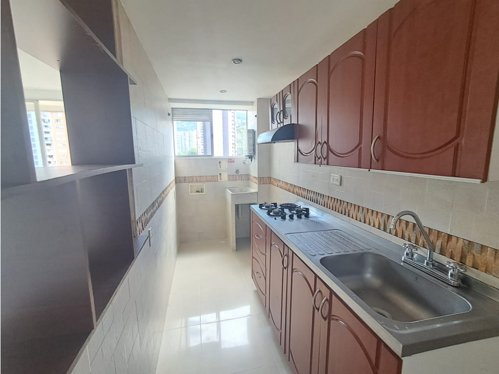 Apartamento en los bernal en arriendo — foto 3