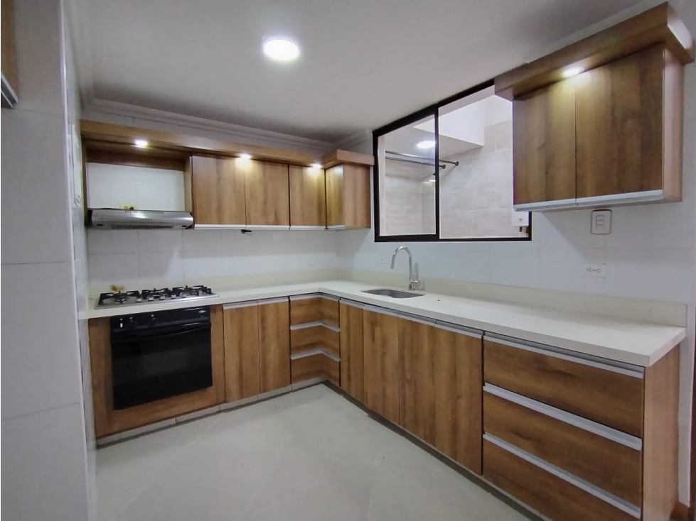 ARRIENDO CASA EN BELEN LA GLORIA — foto 2