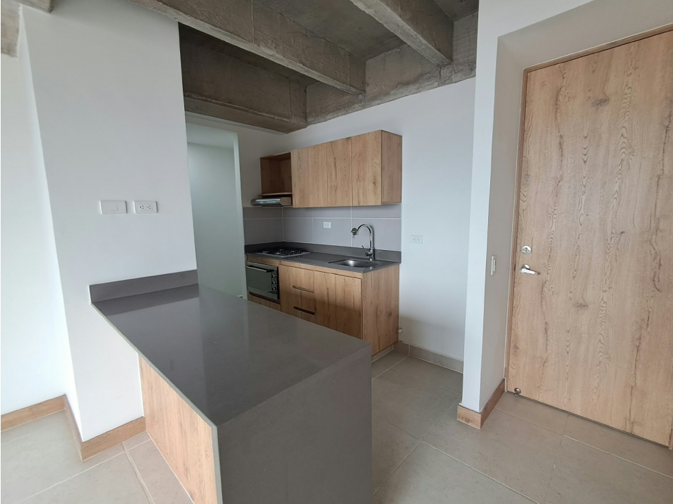 Apartaestudio en la loma del indio en arriendo — foto 3