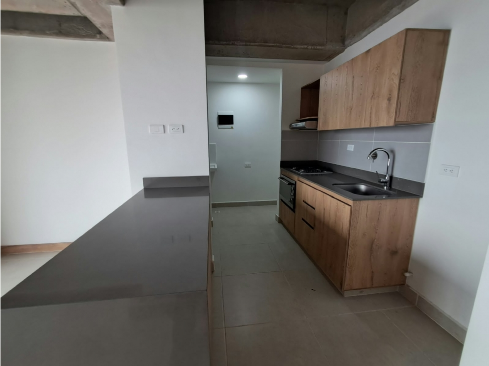 Apartaestudio en la loma del indio en arriendo — foto 4
