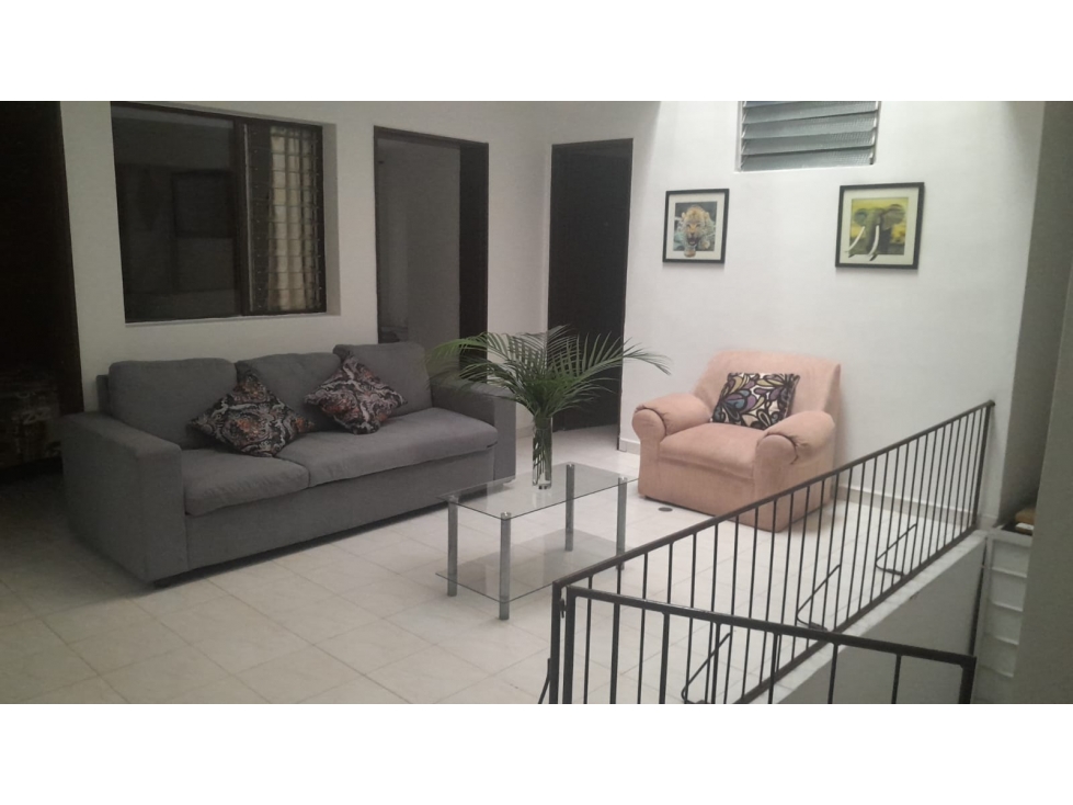 casa en arriendo sector simon bolivar