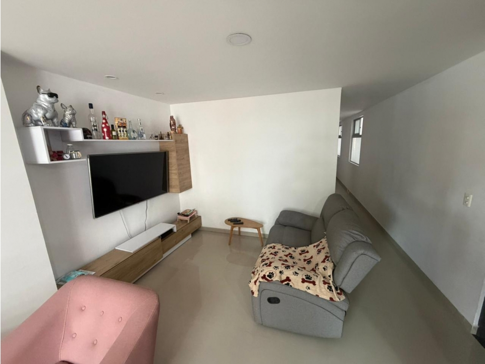 Apartamento en arriendo sector el nogal piso 3 — foto 5