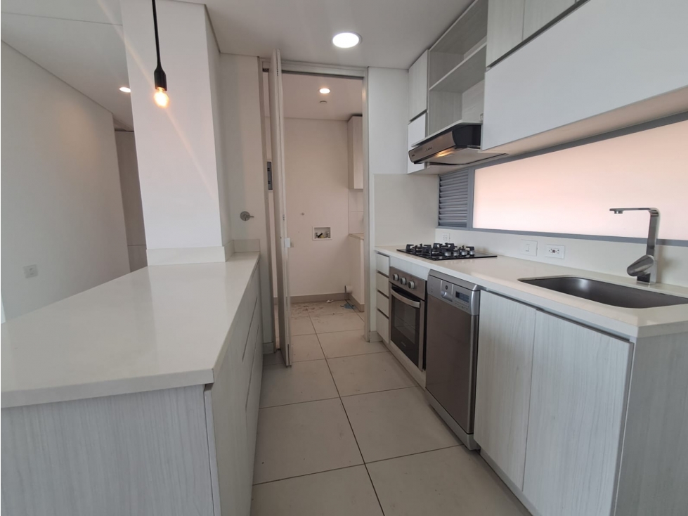 Apartamento en loma del chocho en arriendo — foto 2