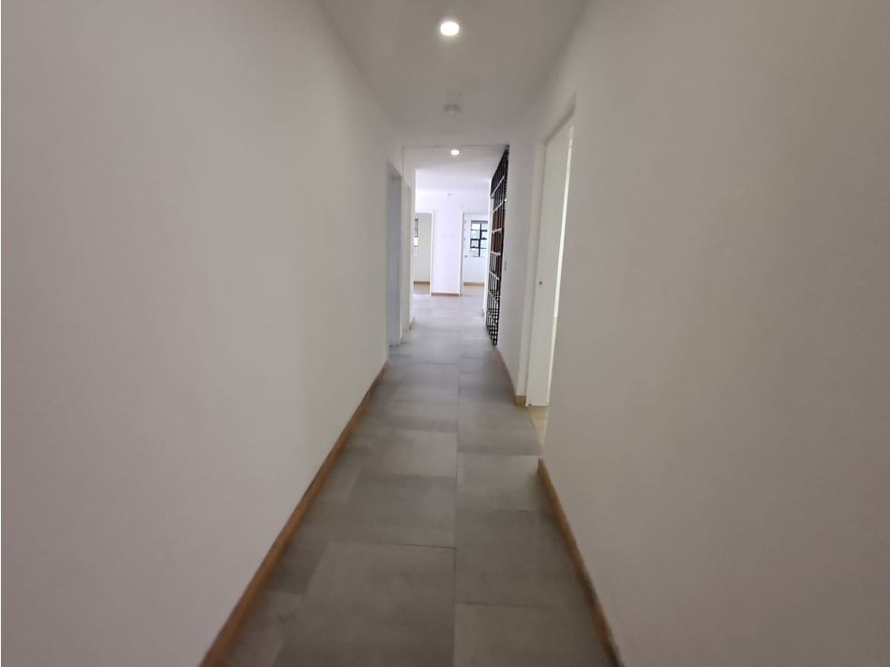 Casa local en manila en arriendo — foto 5