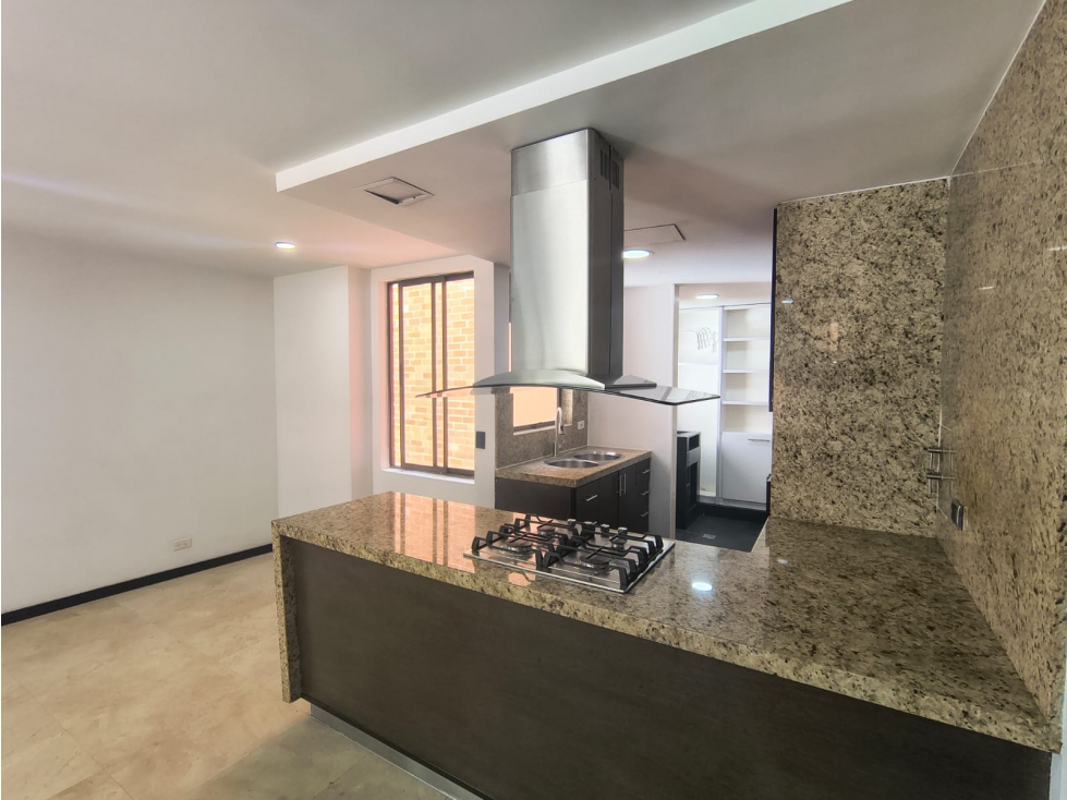 Apartamento en arriendo sector laureles — foto 4