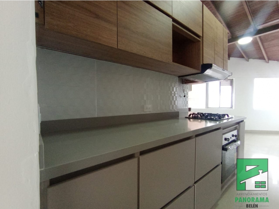 Apartamento en Arriendo Sector Laureles Avenida Nutibara — foto 2