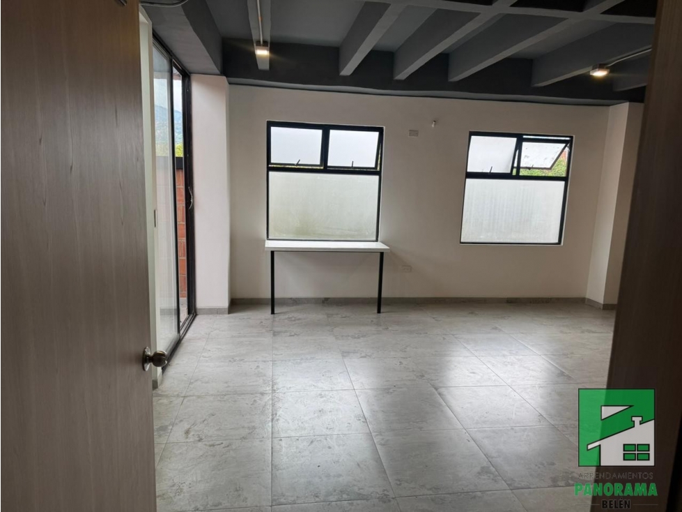 Apartaestudio en arriendo Sector La america quinto piso — foto 2