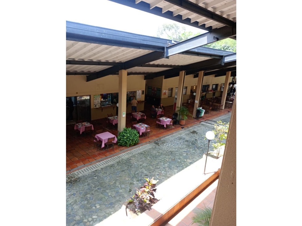 Local en arriendo sector envigado la casona