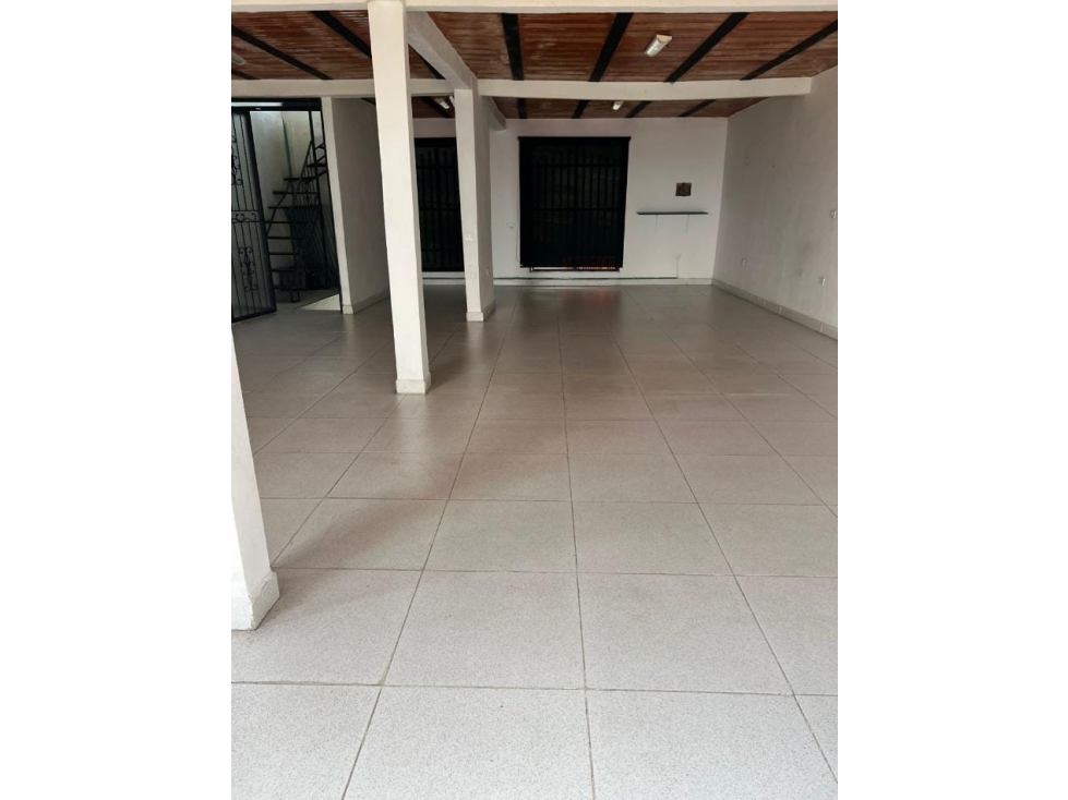 Local en Arriendo Sector Robledo Santa Margarita (la aurora)
