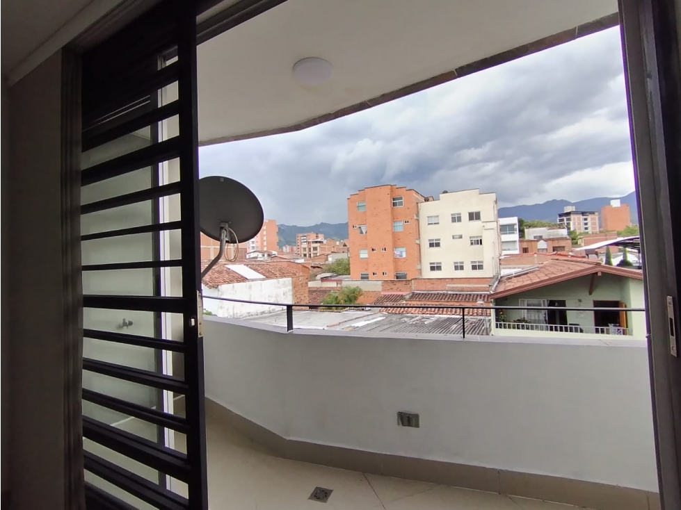 Apartamento en arriendo en el sector de Belén Rosales — foto 3