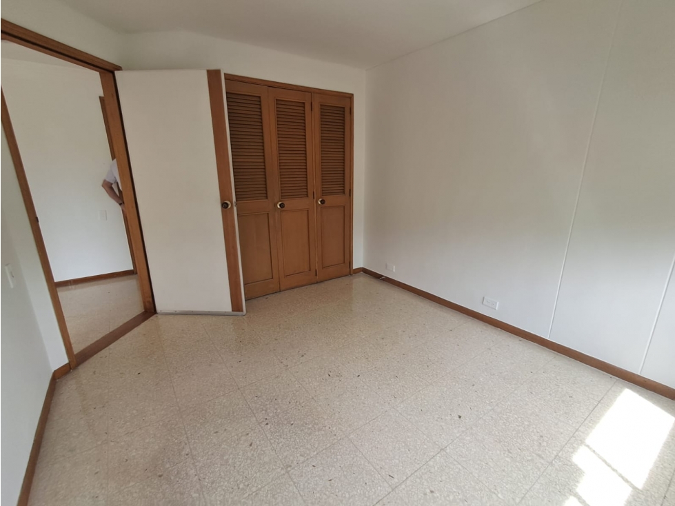 Apartamento en arriendo la intermedia , Aguacatala — foto 6