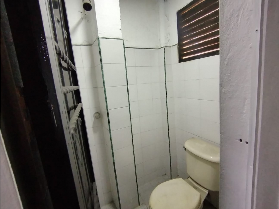 local o bodega en arriendo en el sector de barrio antioquia — foto 2