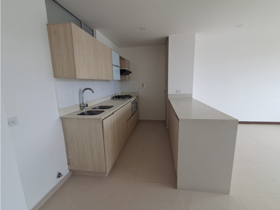 Apartamento en el tesoro para arriendo