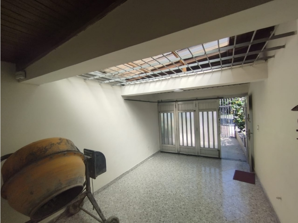 Casa comercial en arriendo en el sector de La Castellana — foto 4