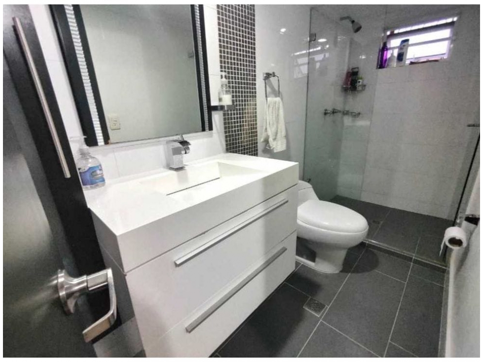 Se arrienda o vende apartamento duplex Sector Almeria segundo piso — foto 2