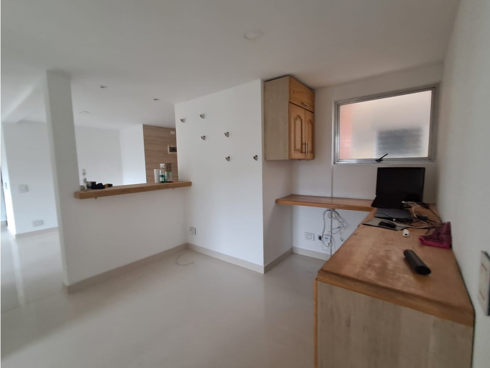 apartamento en arriendo en el sector de la loma de los bernal — foto 5