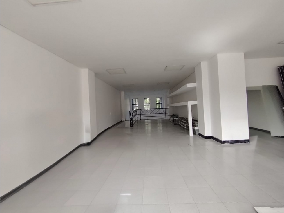 Oficina Sector Avenida Nutibara en Arriendo — foto 3