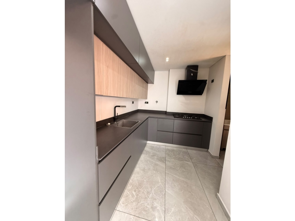 Apartamento en arriendo sector laureles — foto 2