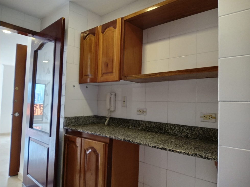 Apartamento en Arriendo Sector Las Palmas — foto 2