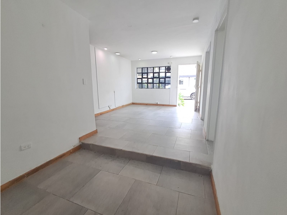 Casa local en manila en arriendo