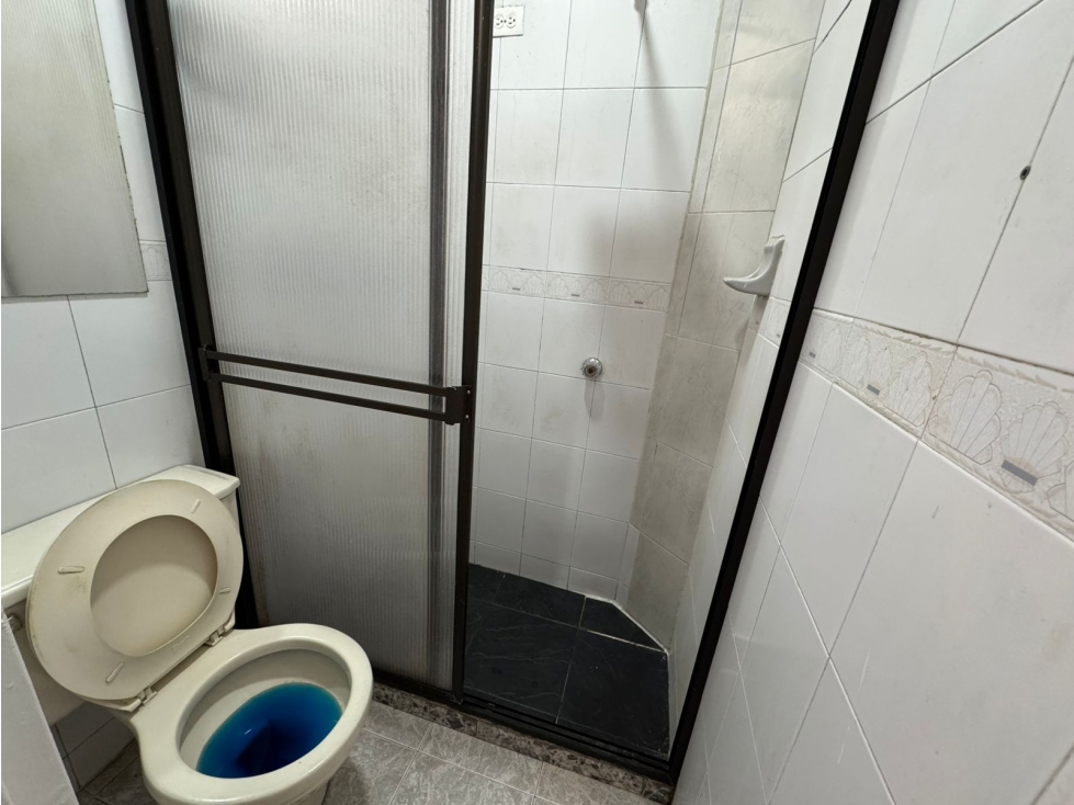 Se arrienda apartamento primer piso ubicado en Belen la gloria — foto 3