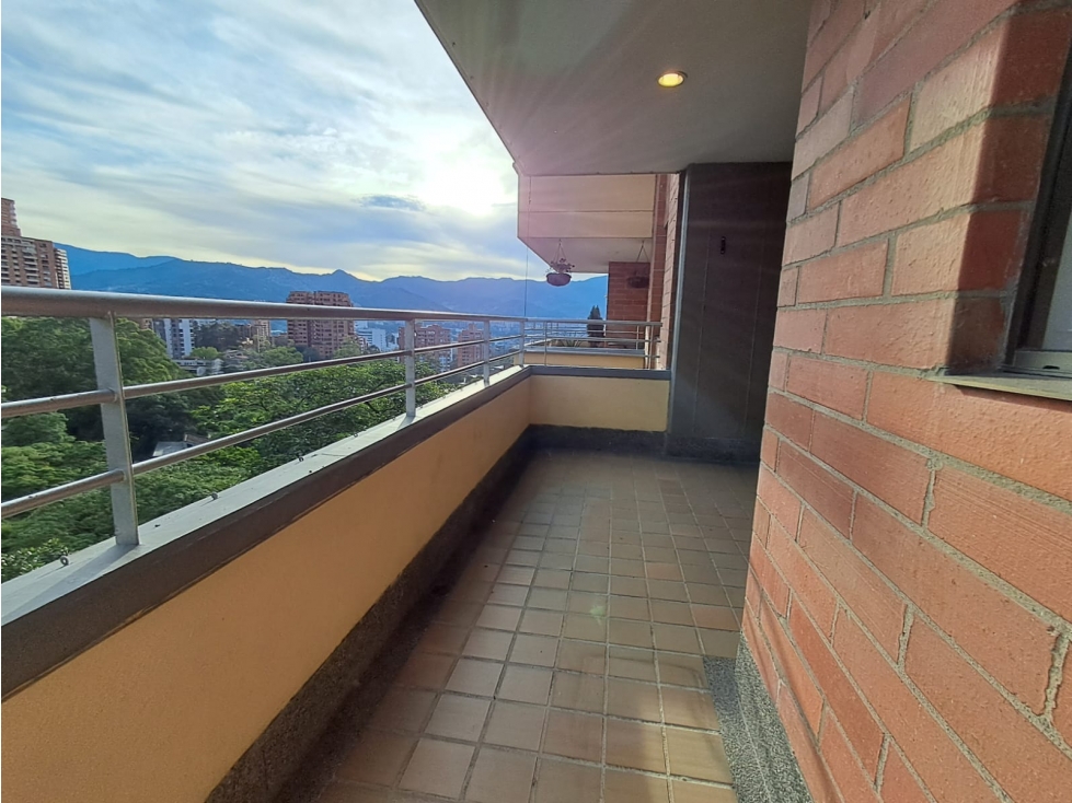 Apartamento en arriendo sector vizcaya el poblado Medellín — foto 6