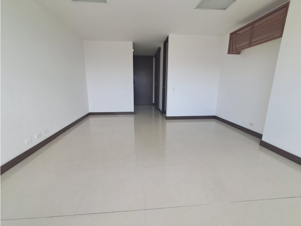 oficina en milla de oro para la venta