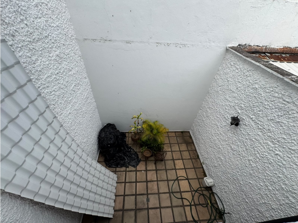 Se arrienda hermosa Casa Duplex en Belen Malibu para comercio o viv — foto 3