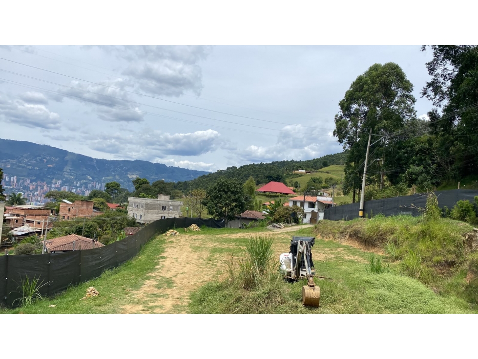 Lote Vereda Jardín en Belén para Arrendar - 3