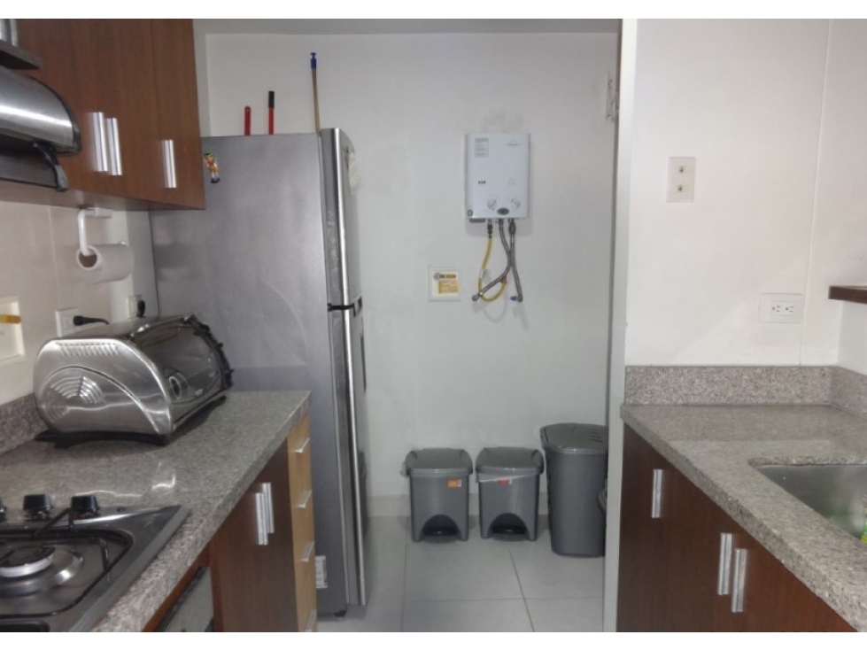 Aparatestudio en arriendo en el sector de la loma de los bernal — foto 2