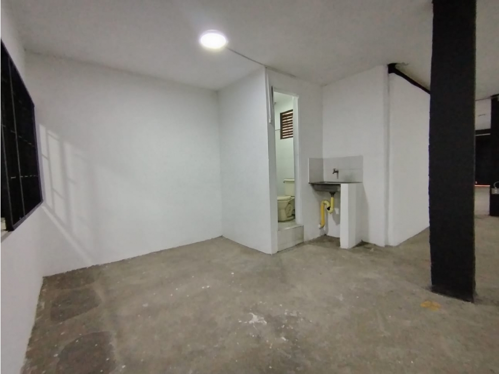 local o bodega en arriendo en el sector de barrio antioquia — foto 4