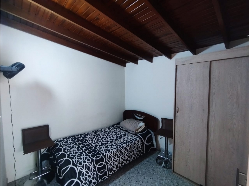 Casa comercial en arriendo en el sector de La Castellana — foto 6