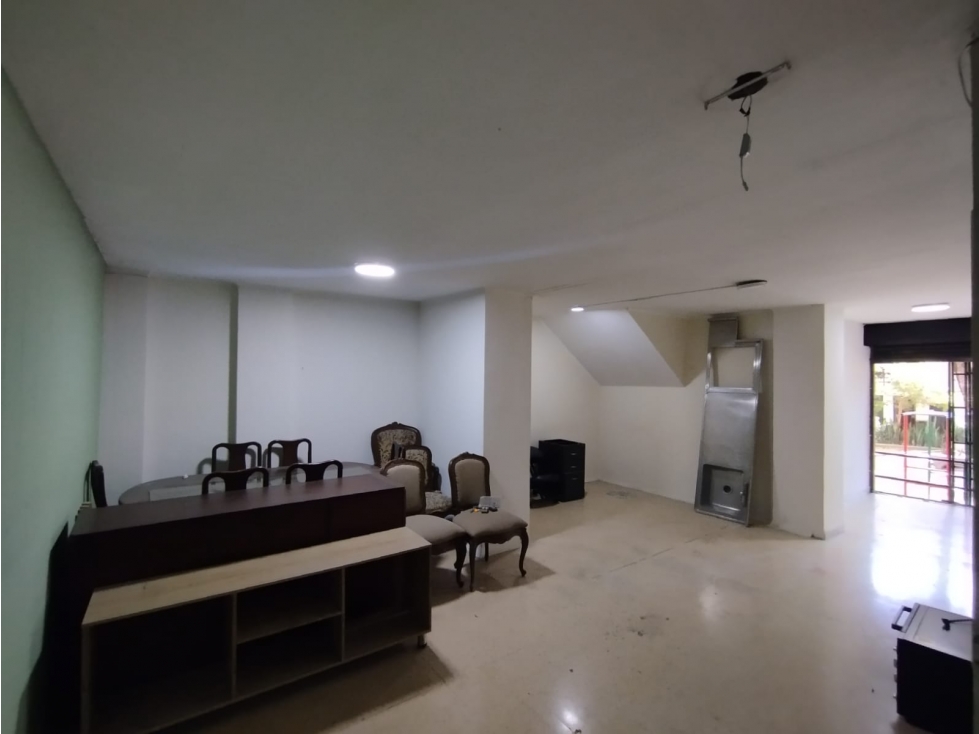Local en arriendo en el sector de Belén Rosales — foto 4