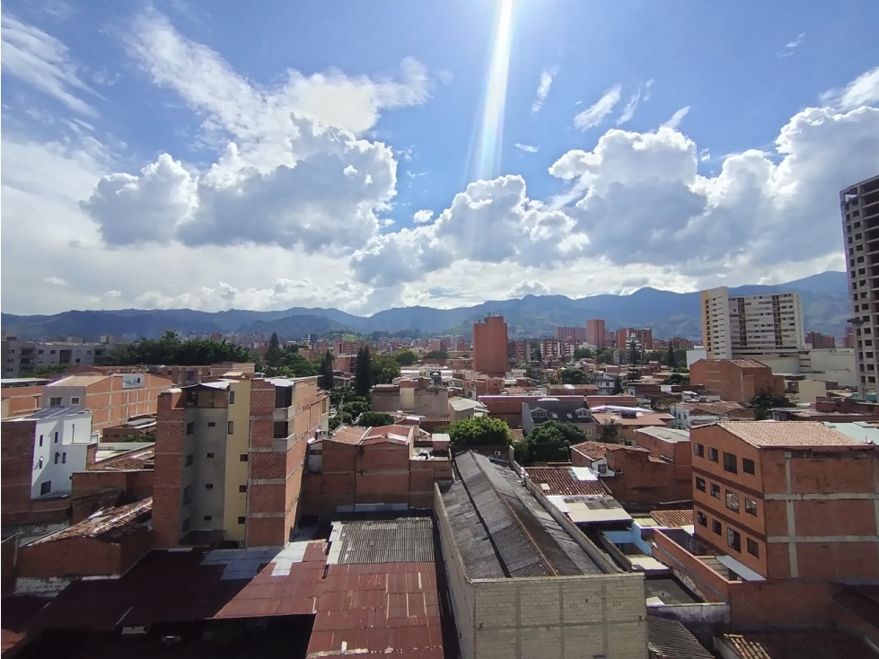 Oficina en Avenida Nutibara Arriendo — foto 5