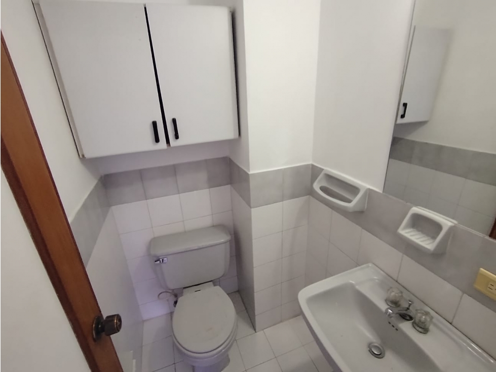Oficina Sector Avenida Nutibara en Arriendo — foto 5