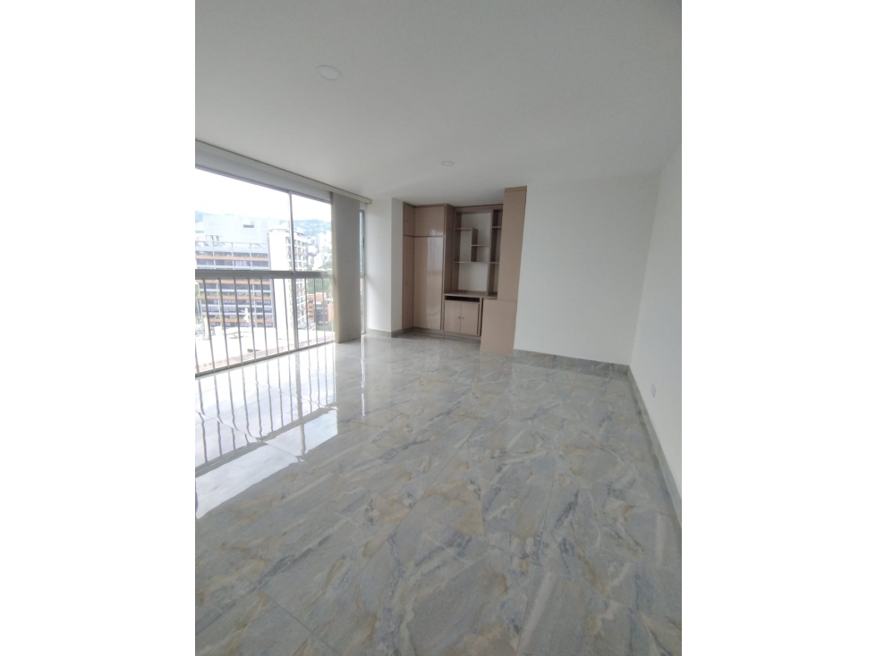Apartamento en arriendo el poblado , patio bonito Medellin — foto 6