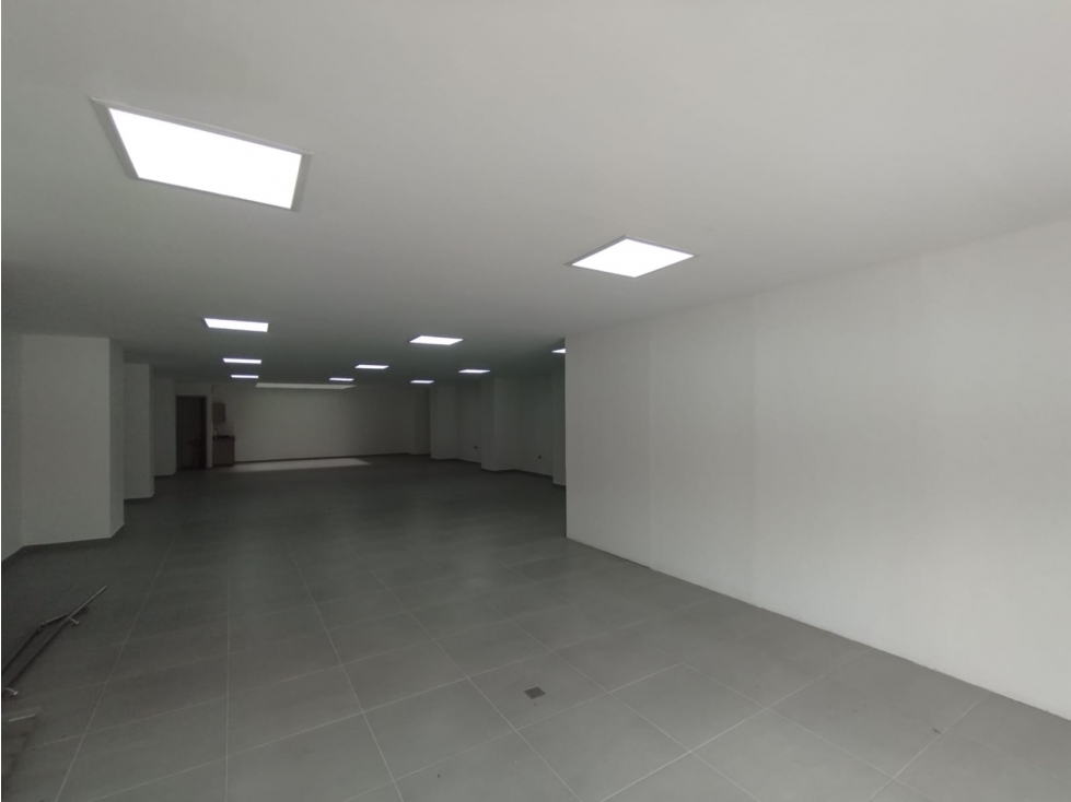Bodega en arriendo sector calasanz — foto 5