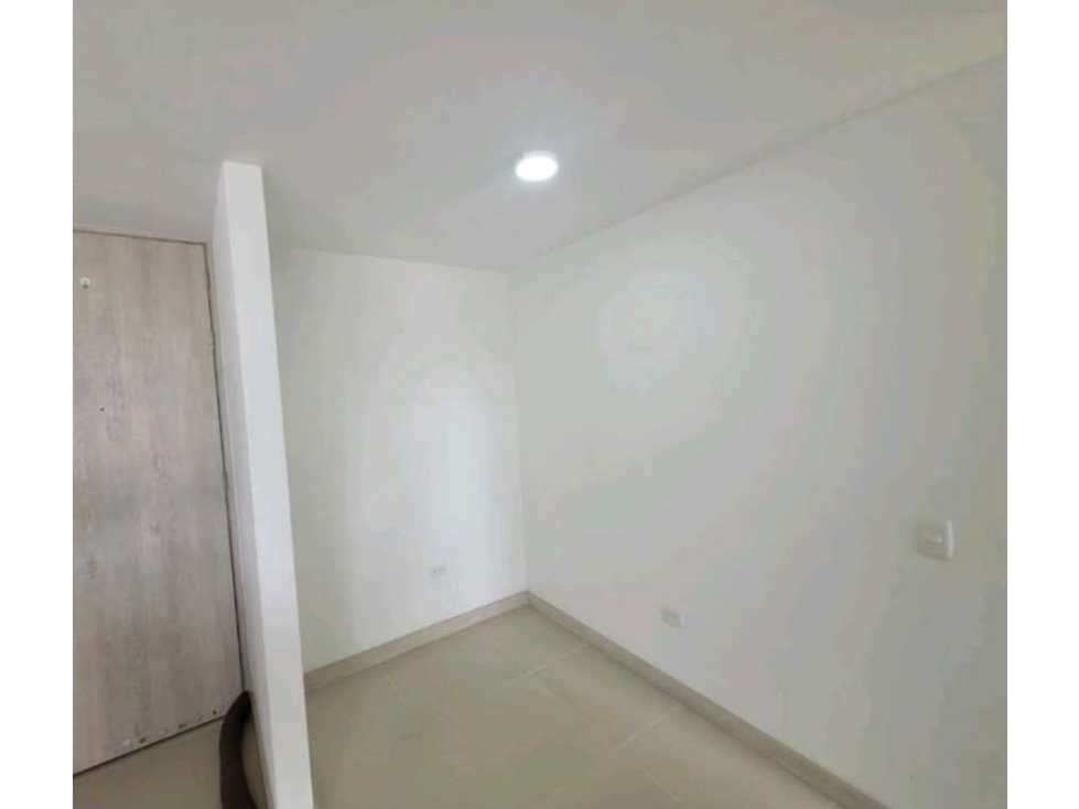 Se arrienda inmueble en Rionegro Sector Alto bonito tercer piso — foto 5