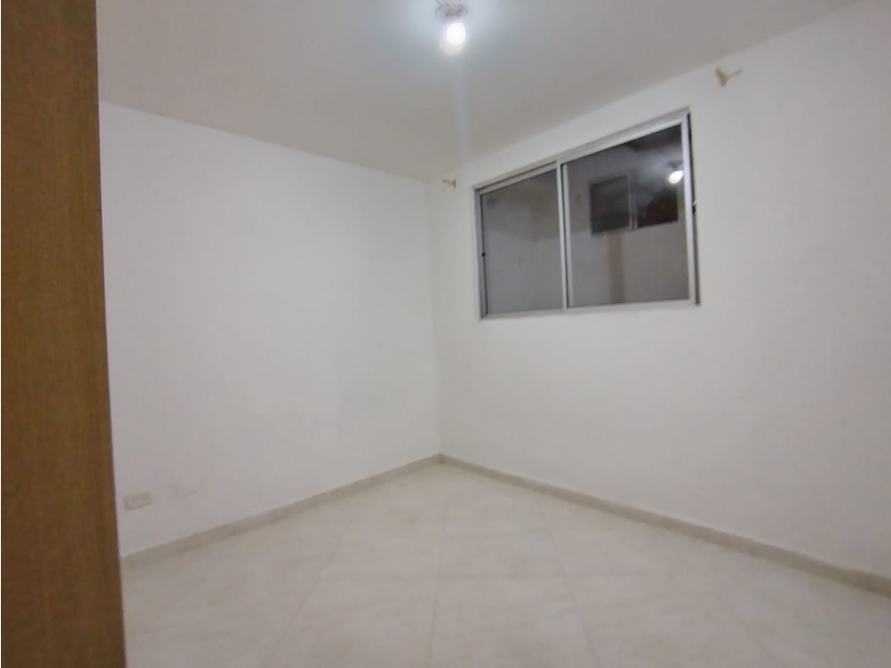 Apartamento en Arriendo Sector Belén Granada — foto 5