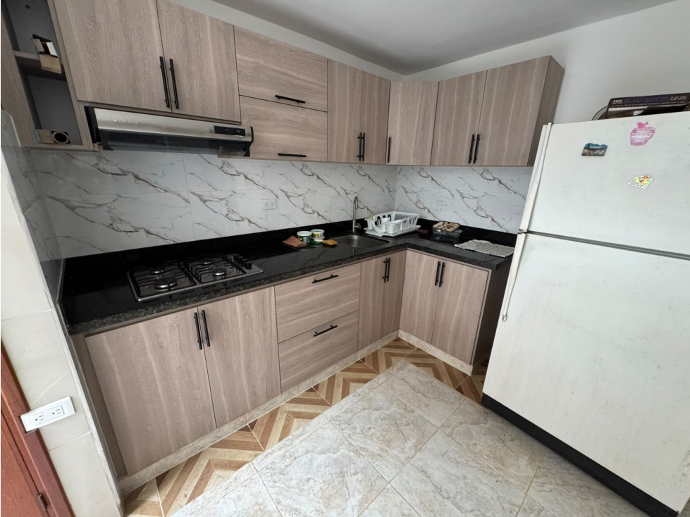 Se arrienda hermosa Casa Duplex en Belen Malibu para comercio o viv — foto 5