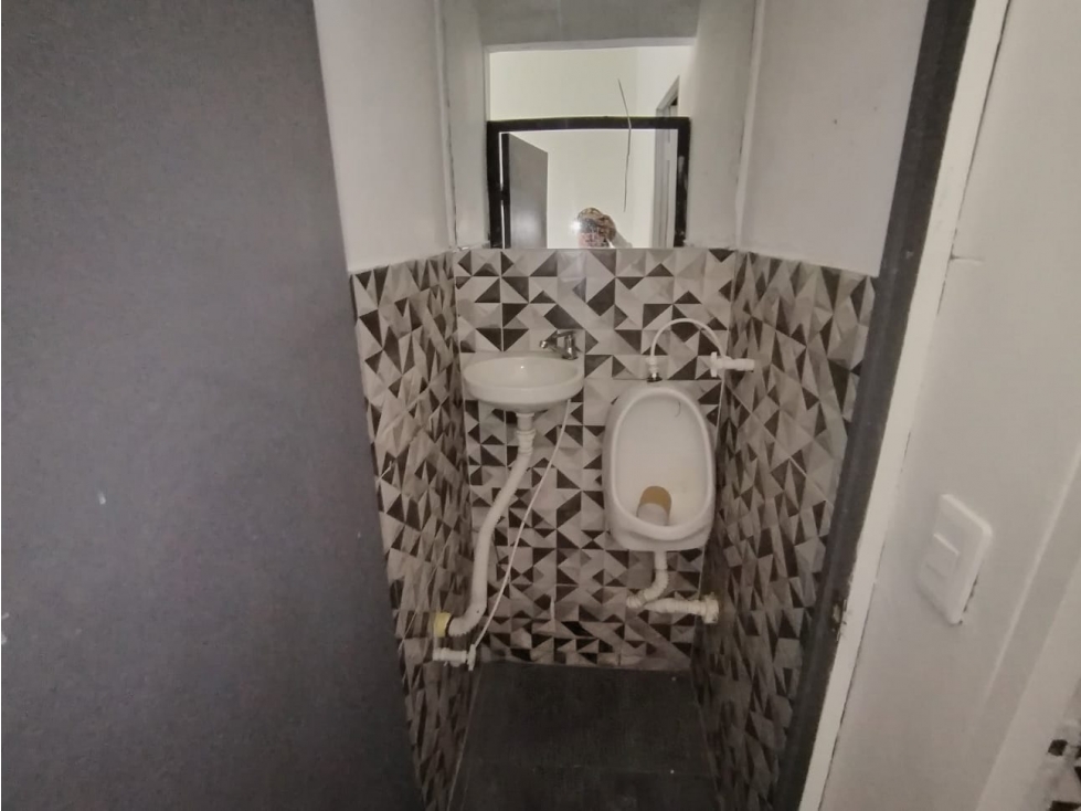 Local en Arriendo Sector La Castellana — foto 4
