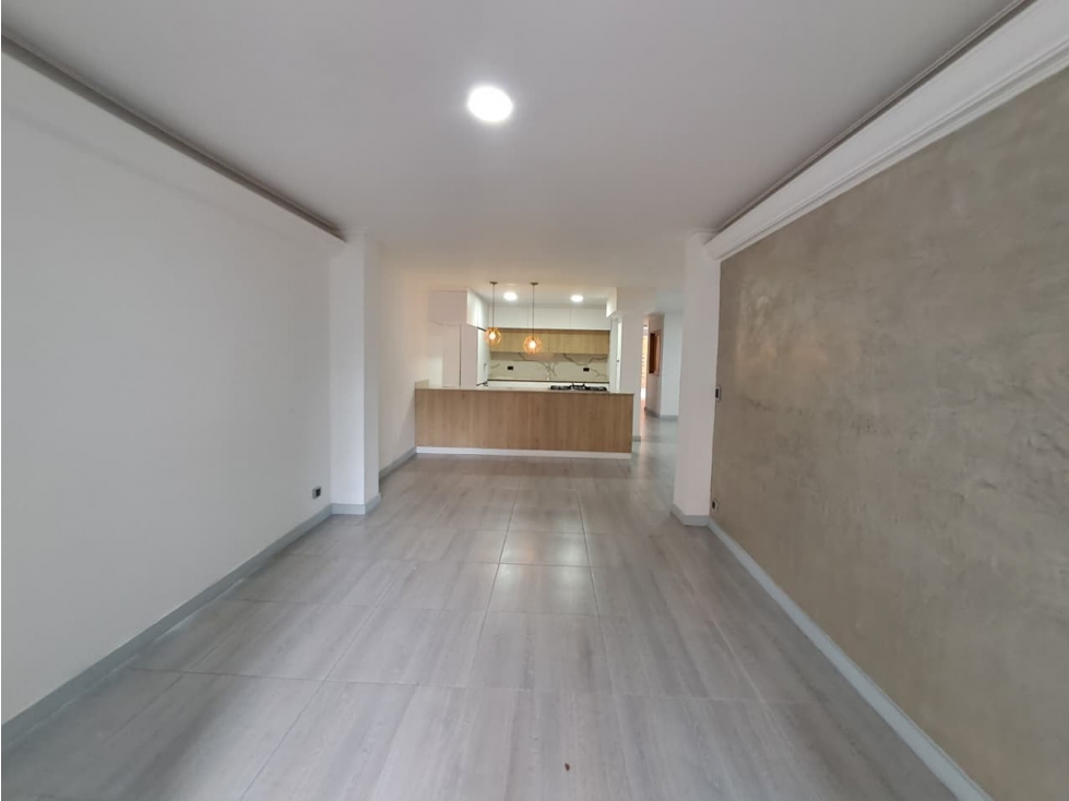 Apartamento en arriendo sector laureles — foto 5