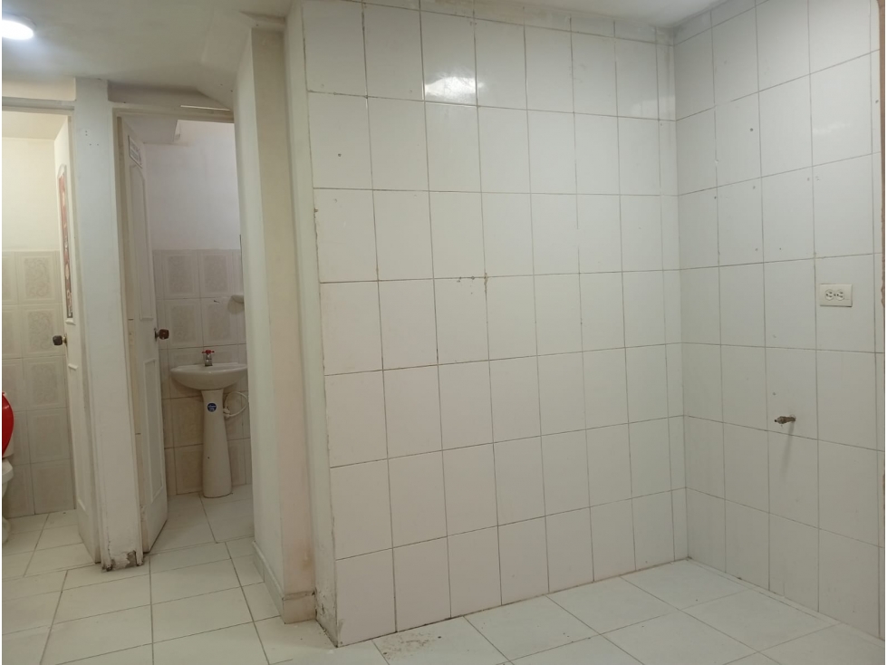 Local en arriendo en el sector la Castellana — foto 3