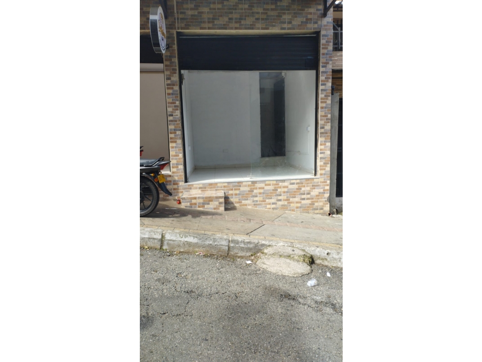 Se arrienda Local comercial ubicado en Aranjuez primer piso — foto 6