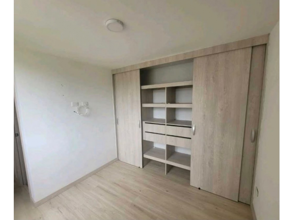 Se arrienda inmueble en Rionegro Sector Alto bonito tercer piso — foto 6
